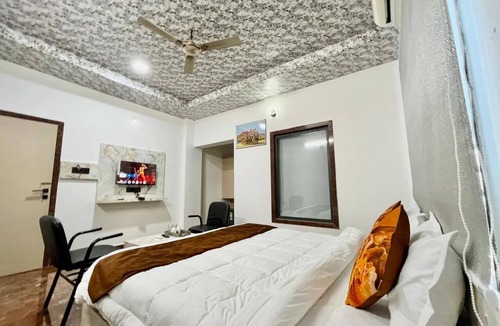 Mount Abu Hotel | Hotel Banjara Hills