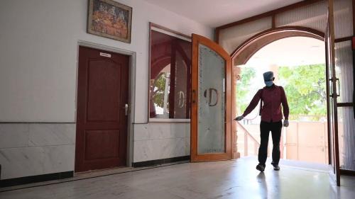 Vrindavan Hotel | Hotel Bhakti Dhama