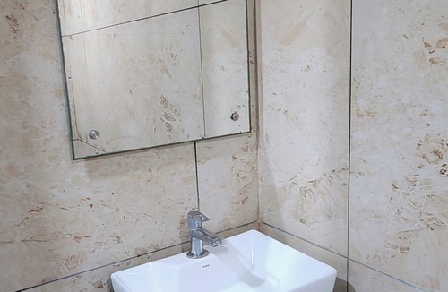 Halvad House | HOTEL CENTER POINT