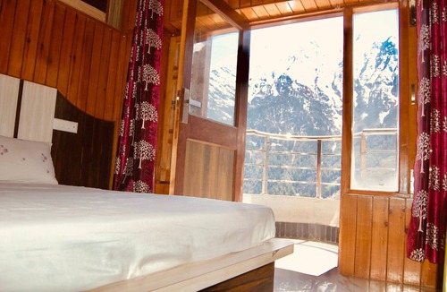 Pangi Hotel | Hotel Chandrabhaga Pangi Valley