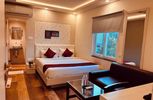 Deoghar Hotel | Hotel Chariot Inn