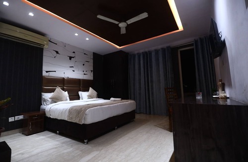 Patna Hotel | Hotel Chariot Inn Patna