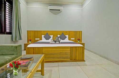 Civil Lines Hotel | Hotel circle era
