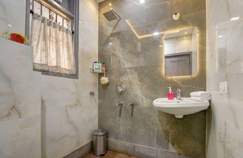 Rohini Hotel | Hotel Cozy Nest Rohini