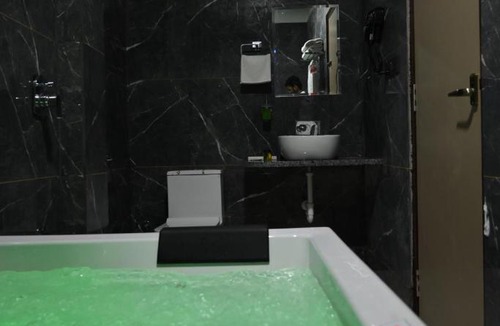 Chomu Hotel | Hotel Cozzy Inn