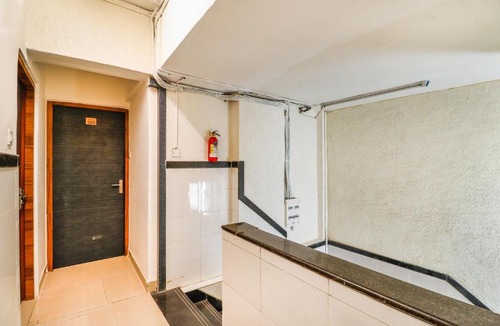 Kurla West Hotel | Hotel Crystal Inn