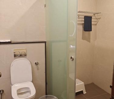 Kuvempu Nagara Hotel | Hotel Diyanvi