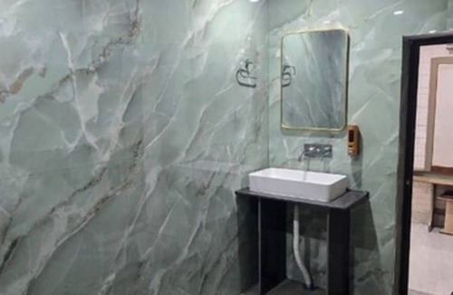 Tezpur Hotel | Hotel DL