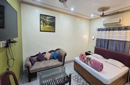 Tezpur Hotel | Hotel DL