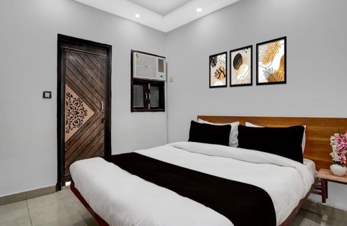 Delhi Hotel | Hotel Easy Stay Near Shahdara