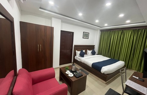 Sualkuchi Hotel | HOTEL GK PALACE