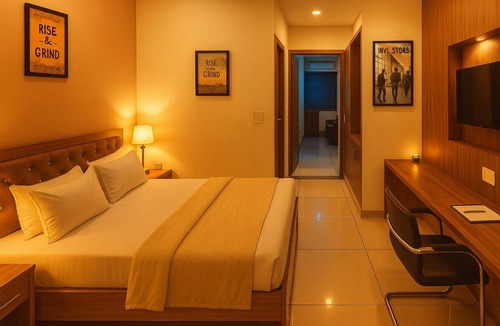 Narnaul Hotel | Hotel Golden Aura
