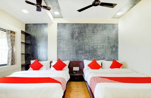 Ahmedabad Hotel | Hotel Govindam