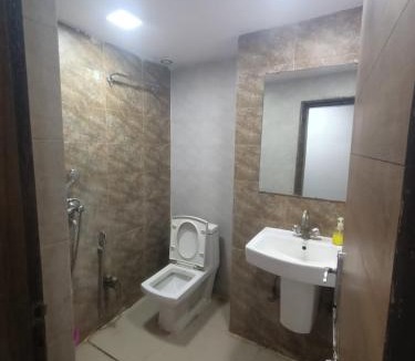 Patna Hotel | Hotel Grand Inn