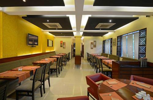 Belapur Hotel | Hotel Grande 51
