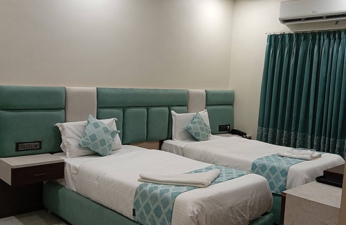 Khammam Hotel | Hotel Greenland