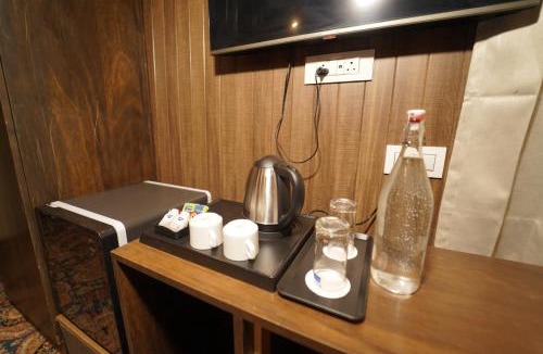 Srinagar Hotel | hotel gulmarg hills
