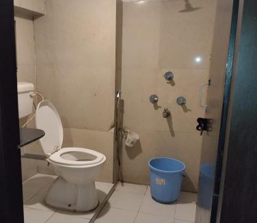 Gorakhpur Hotel | Hotel Gupta AND SIP N DIP BAR AND RESTAURANT