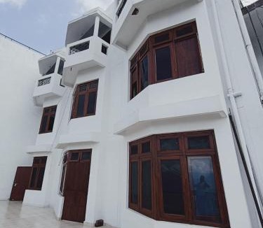 Tehri Hotel | Hotel Hari mangalam heritage