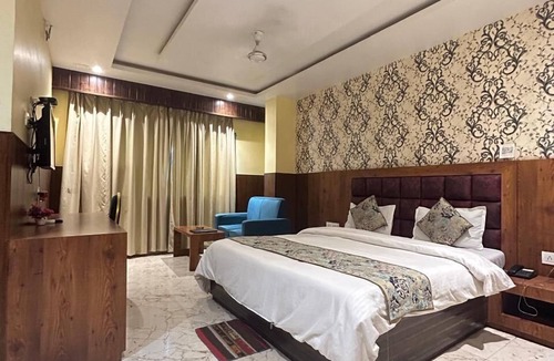 Deoghar Hotel | HOTEL HB INTERNATIONAL (Formerly Hotel Rajkamal)