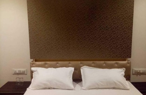 Nala Sopara Hotel | HOTEL HILL VIEW