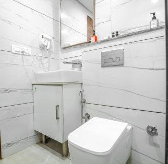 Kharar Hotel | Hotel Hiltane Opposite VR Punjab Mall Airport Road Mohali Chandigarh