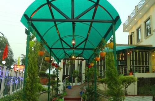 Paonta Sahib Hotel | HOTEL HOLIDAY RESORT