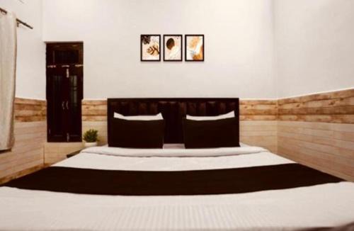 Gorakhpur House | Hotel HP Palace