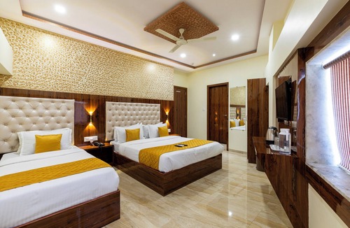 Grant Road Hotel | Hotel Imperial