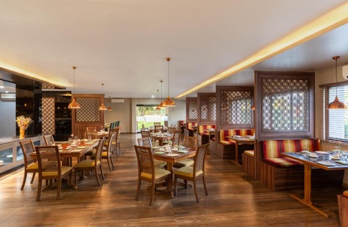 Imphal Hotel | Hotel Imphal by the Classic