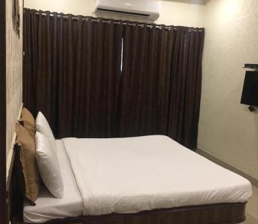 Amarnath Hotel | Hotel Jawahar