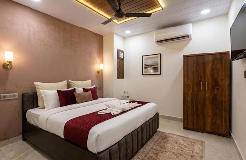 New Delhi Hotel | Hotel Kasa Inn by Orca Hotels