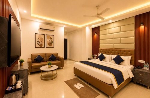 Pashim Vihar Hotel | Hotel Kasa Stays Premier