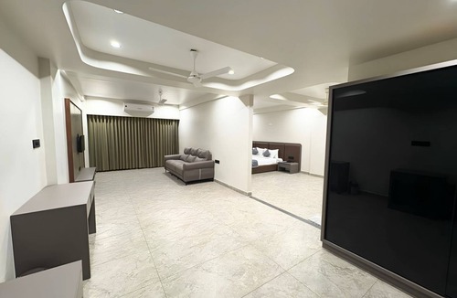 Velavadar Hotel | Hotel Kesharinandan