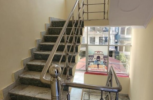 Tapovan Hotel | Hotel Keshav Nandan By The Shivaay