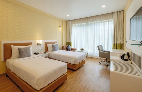 Christian Gaon Hotel | Hotel Kohinoor Elite near BKC