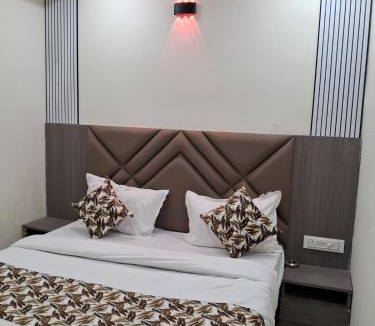 Ahmedabad Hotel | Hotel KP Palace