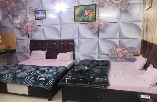 Vrindavan Apartment | Hotel Krishna Orchid- Near Prem Mandir