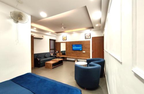 Karol Bagh Hotel | Hotel La Vista - Brahman Bhawan, Karol Bagh