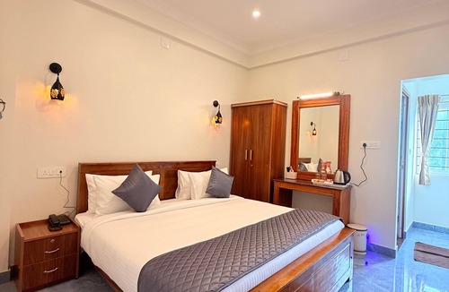 Kandal Hotel | Hotel Lumino Crown