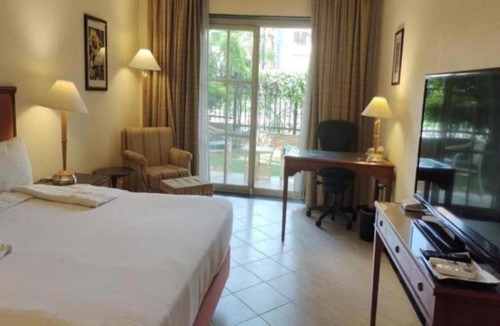 South West Hotel | Hotel Luxury Villa - Near IGI Airport Mahipalpur New Delhi