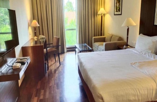 South West Hotel | Hotel Luxury Villa - Near IGI Airport Mahipalpur New Delhi