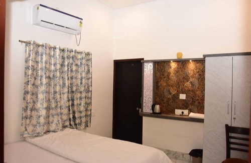 Deshnoke Hotel | Hotel Maa Karni Darbar