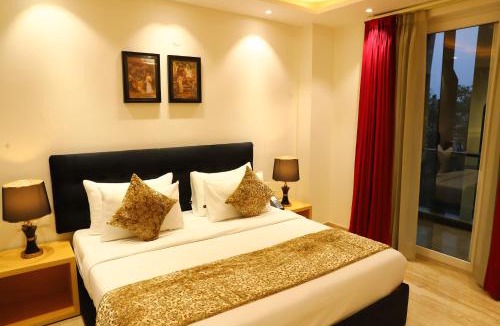 New Delhi Hotel | Hotel Malbork Inn Rajouri Garden Delhi - Couple Friendly Local IDs Accepted