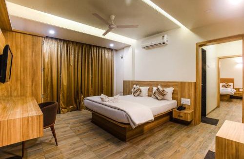 Satara Hotel | Hotel Manasi Royal