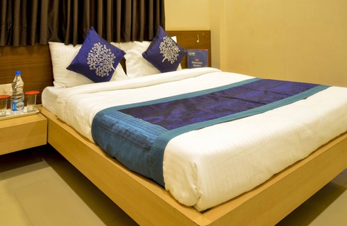 Trimbak Hotel | Hotel Midtown Inn