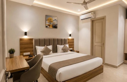 Delhi Hotel | Hotel MORO A Luxury Collection Ashok Vihar & Model Town