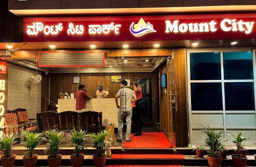 BTM Layout Hotel | Hotel Mount City Park