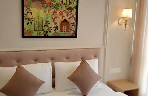 Malad West Hotel | HOTEL MUMBAI HOUSE MINDSPACE MALAD