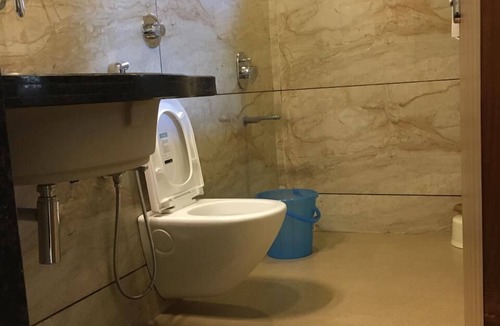 Abu Road Hotel | Hotel New Golden Veena